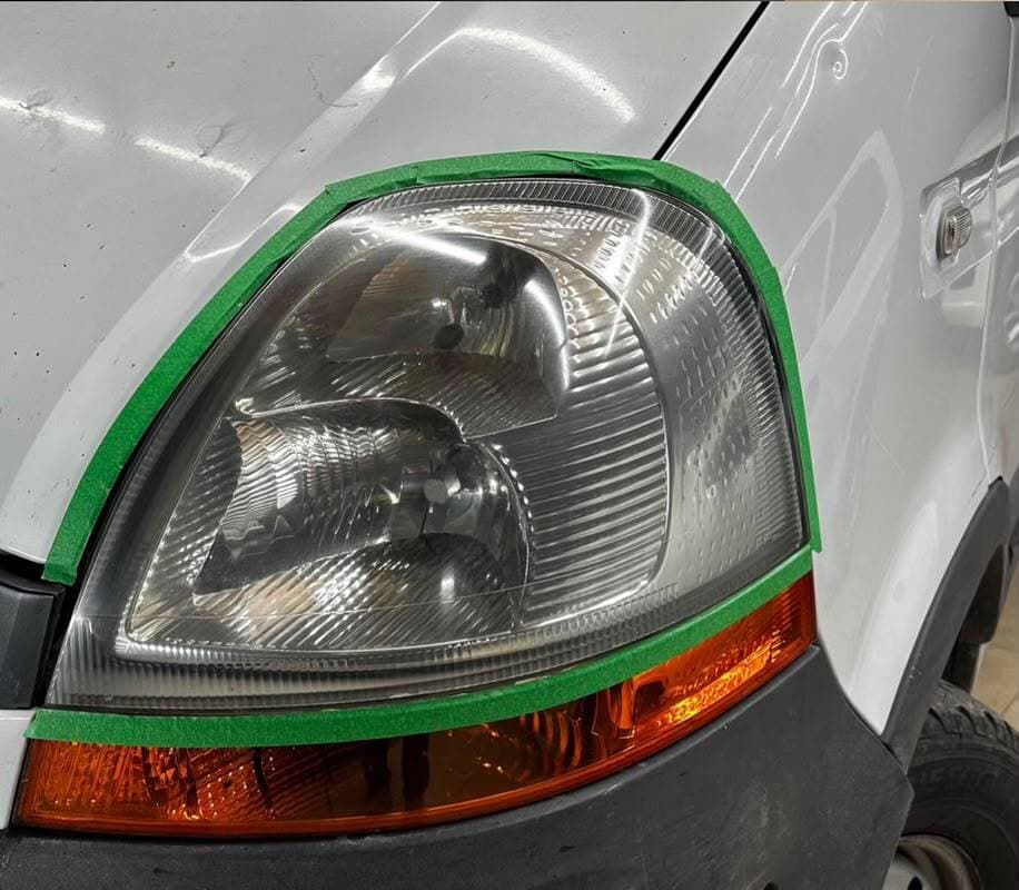 Óptica de auto — después del pulido de ópticas